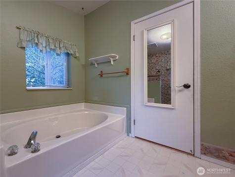 2610 E Section Street Mount Vernon WA 98274