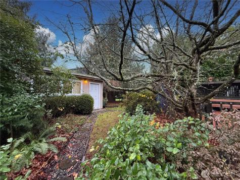 2610 E Section Street Mount Vernon WA 98274