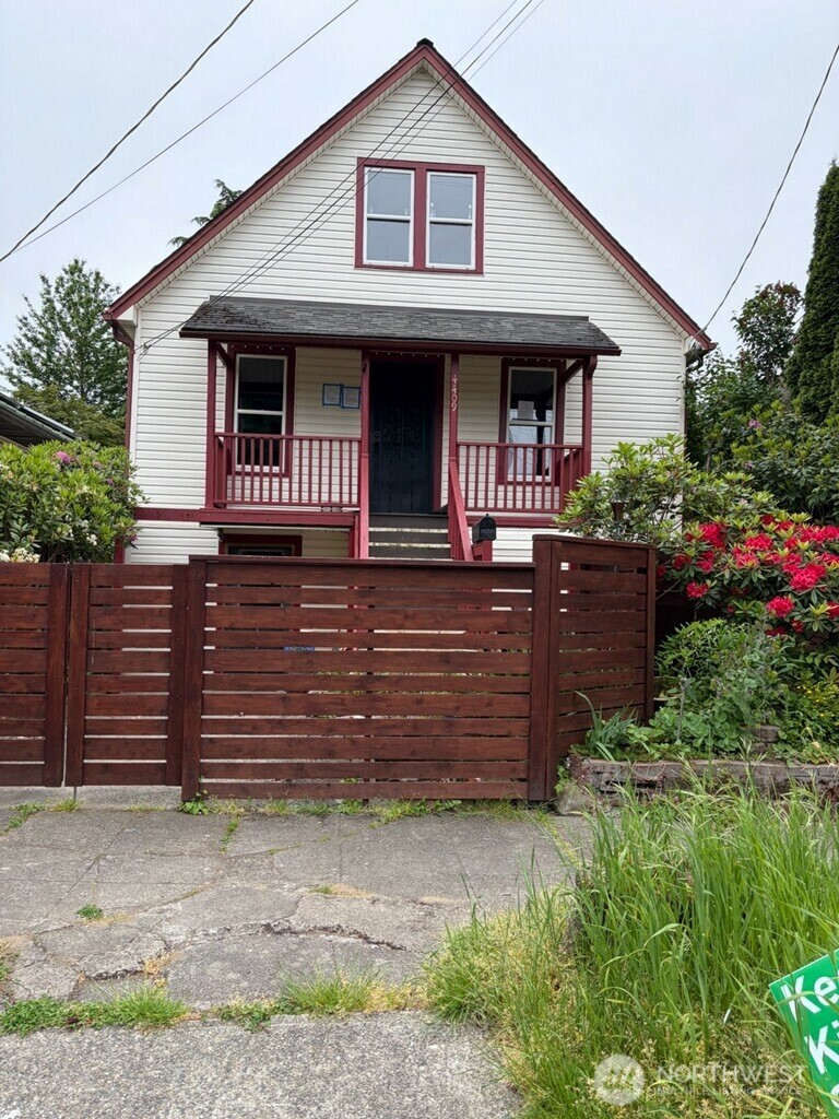 4409 S Hudson Street Seattle WA 98118