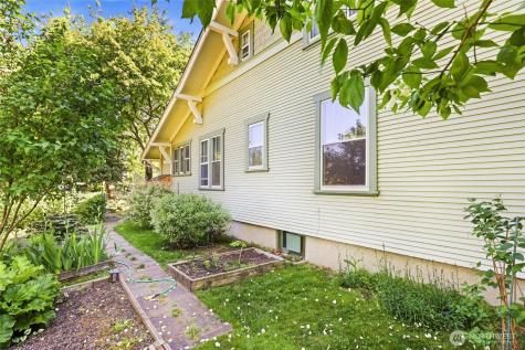 1235 Isaacs Avenue Walla Walla WA 99362
