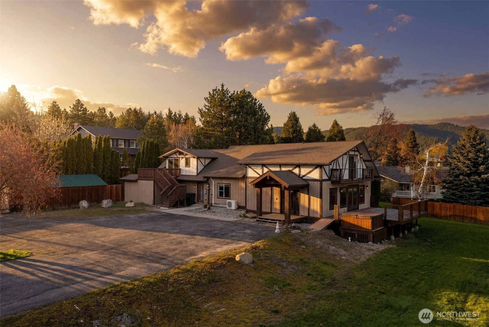 10285 Ski Hill Drive Leavenworth WA 98826