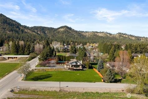 10285 Ski Hill Drive Leavenworth WA 98826