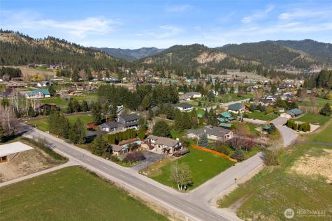 10285 Ski Hill Drive Leavenworth WA 98826