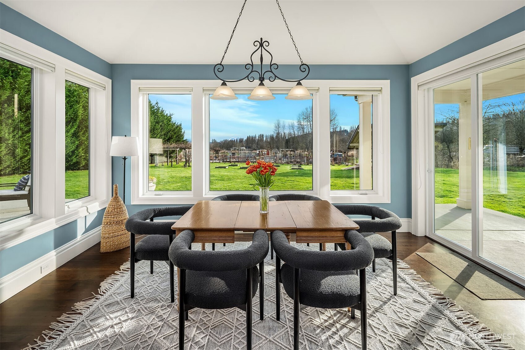 13789 NE 168th Street Woodinville WA 98072