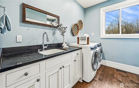 13789 NE 168th Street Woodinville WA 98072