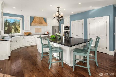13789 NE 168th Street Woodinville WA 98072