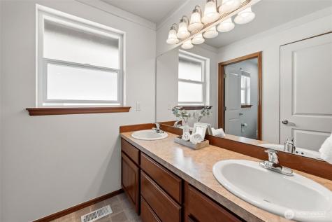 23809 22nd Avenue W Bothell WA 98021