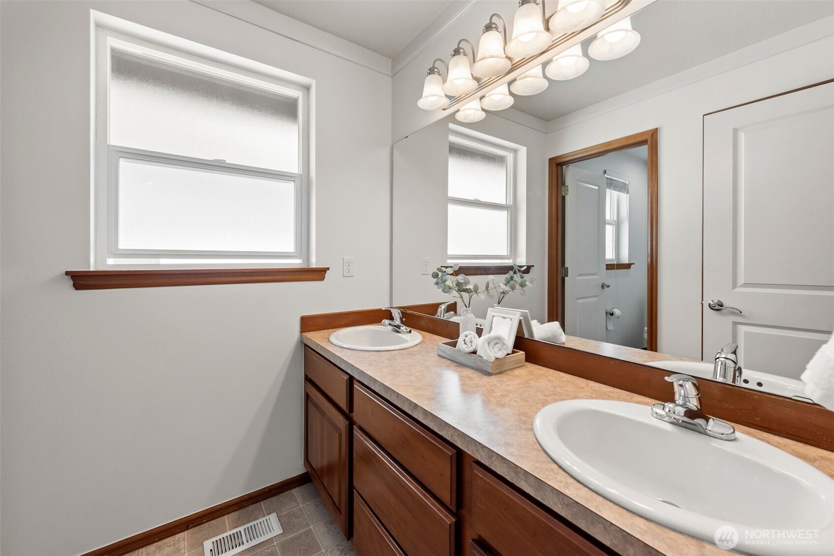 23809 22nd Avenue W Bothell WA 98021