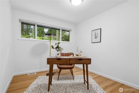 10627 SE 18th Street Bellevue WA 98004