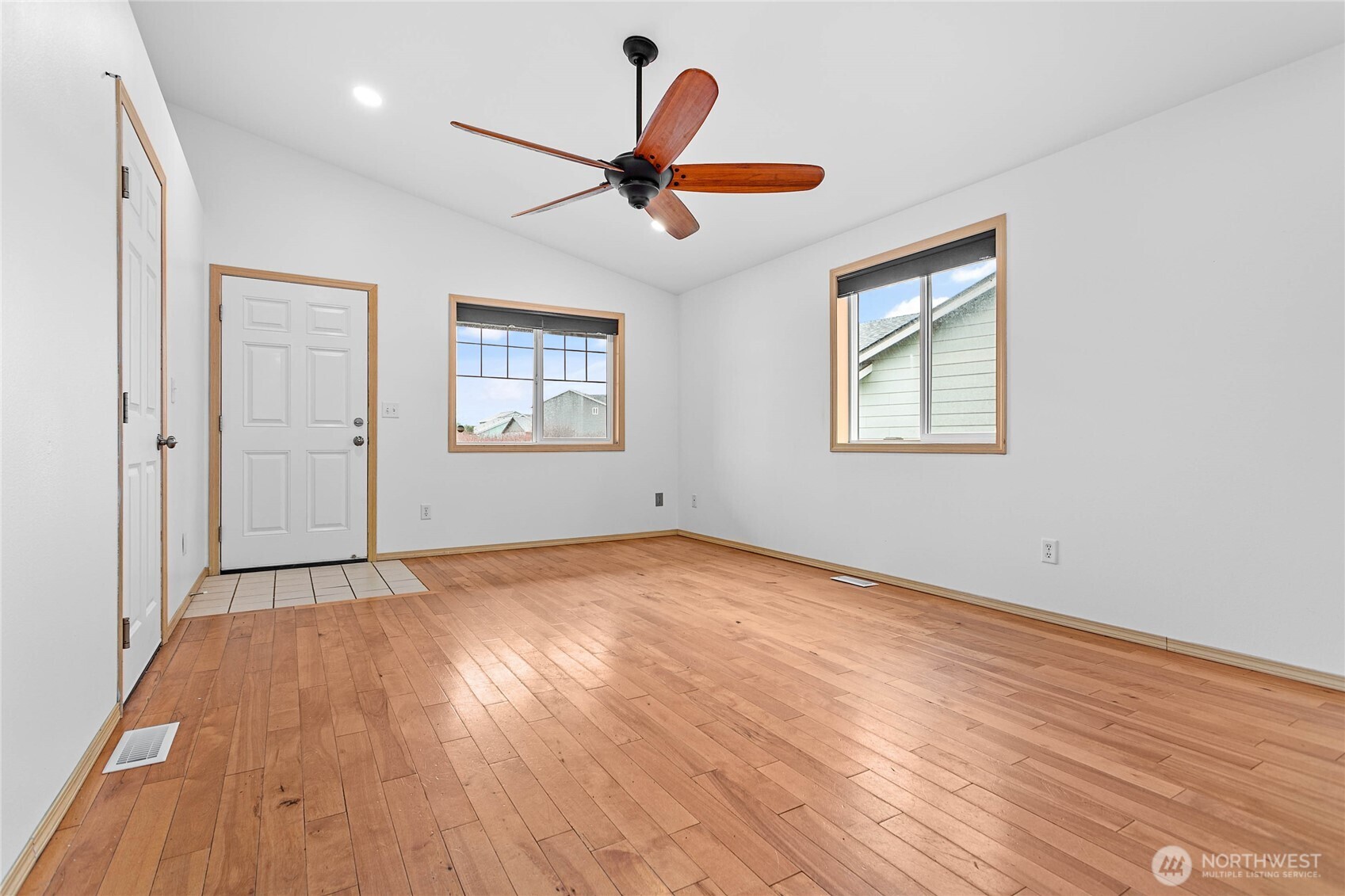 7439 Clamdigger Drive Blaine WA 98230