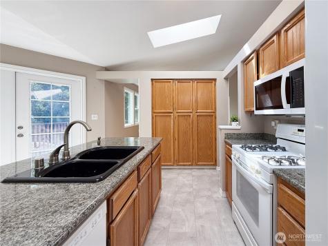 12125 53rd Avenue SE Everett WA 98208