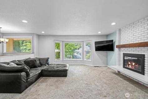 10429 34th Drive SE Everett WA 98208
