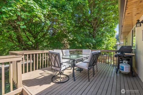 10429 34th Drive SE Everett WA 98208