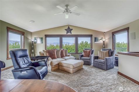 2545 6th SE East Wenatchee WA 98802