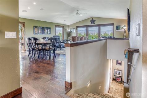 2545 6th SE East Wenatchee WA 98802