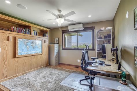 2545 6th SE East Wenatchee WA 98802