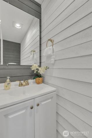 42921 SE 168th Place North Bend WA 98045