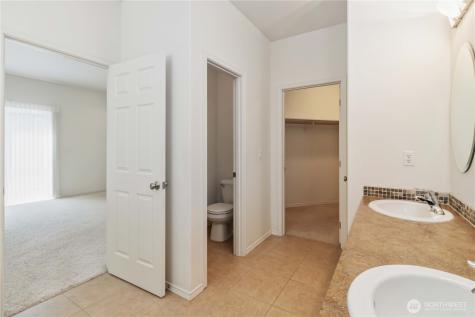 2035 Coal Creek Road Longview WA 98632