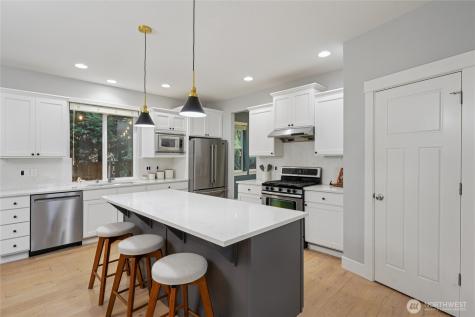 6523 128th Place SW Edmonds WA 98026