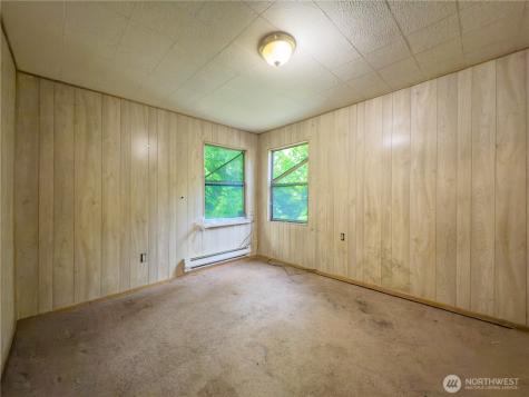 2711 156th Street SW Lynnwood WA 98087