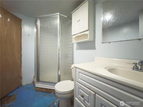 2711 156th Street SW Lynnwood WA 98087