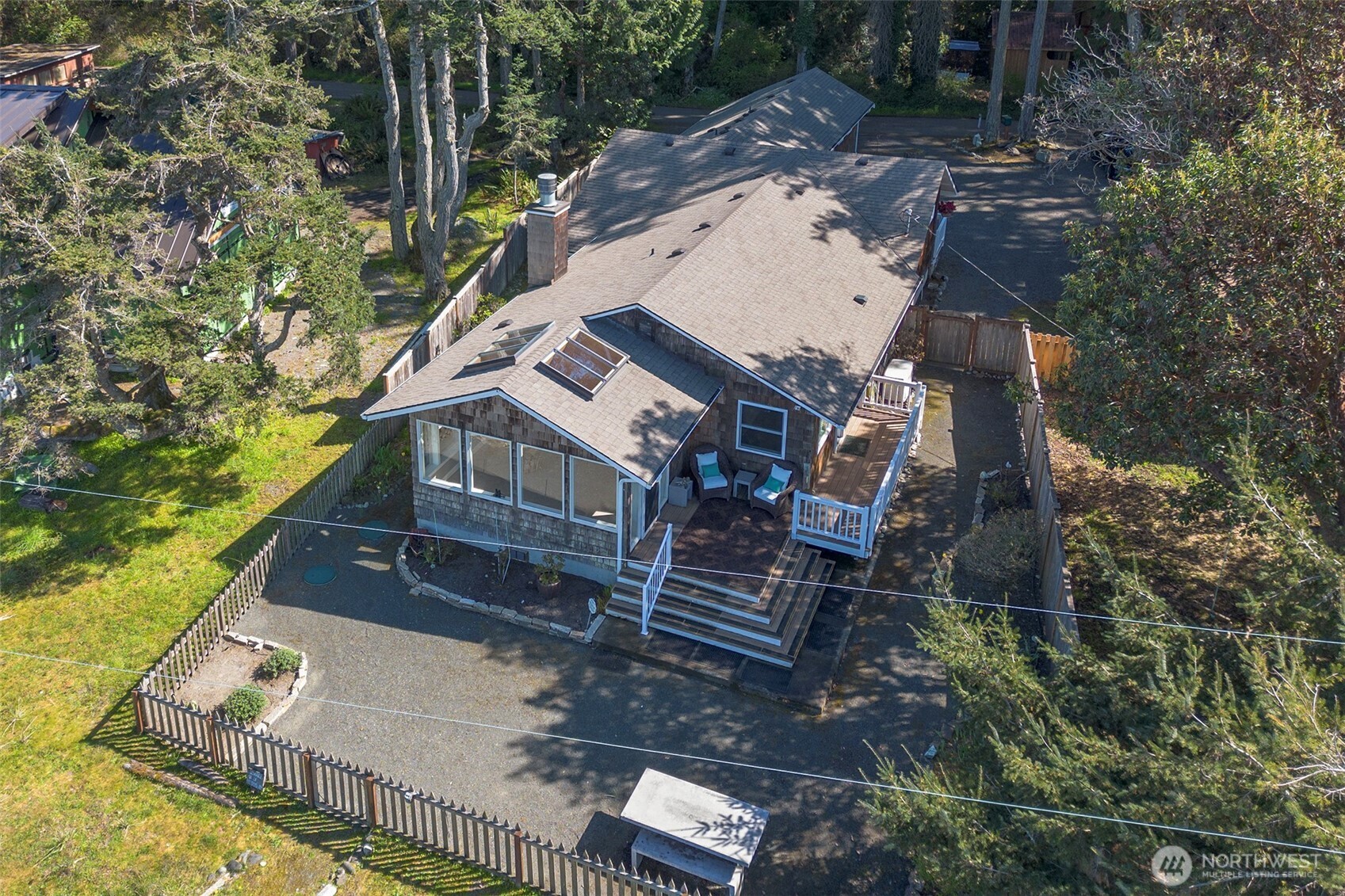 2390 Place Road Port Angeles WA 98363