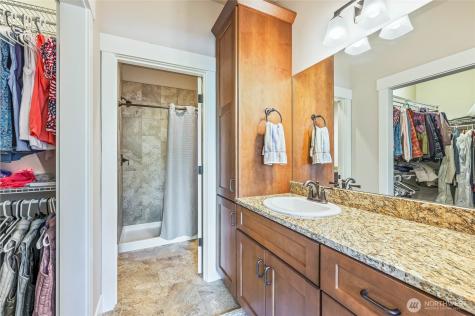 411 19th Street NE East Wenatchee WA 98802