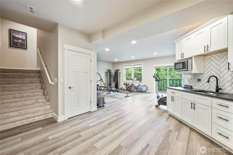 411 19th Street NE East Wenatchee WA 98802