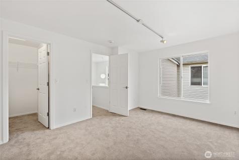 12042 31st Avenue NE Seattle WA 98125
