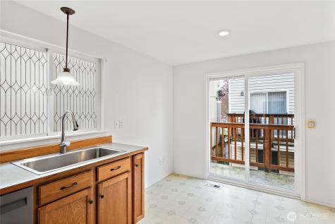 12042 31st Avenue NE Seattle WA 98125