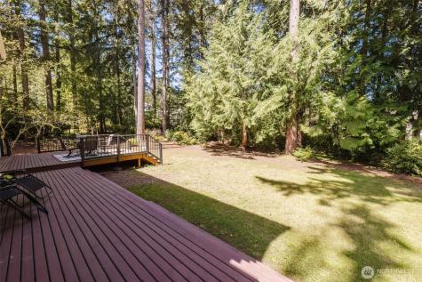 4482 NW Cascade Street Silverdale WA 98383