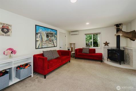4482 NW Cascade Street Silverdale WA 98383