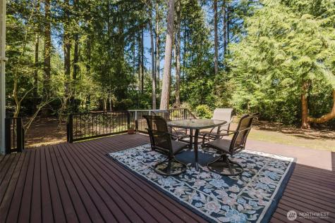 4482 NW Cascade Street Silverdale WA 98383