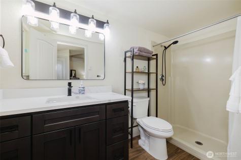 4482 NW Cascade Street Silverdale WA 98383