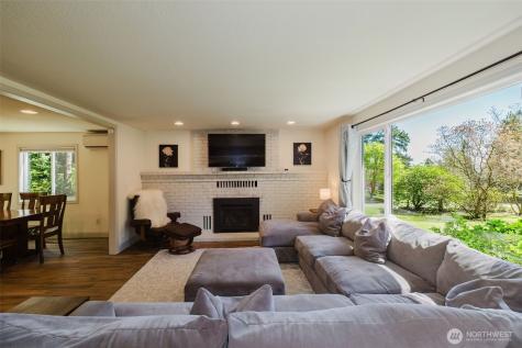 4482 NW Cascade Street Silverdale WA 98383