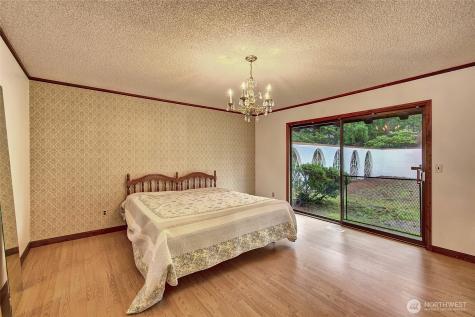 5008 169th Street SE Bothell WA 98012