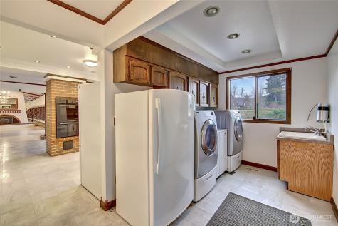 5008 169th Street SE Bothell WA 98012