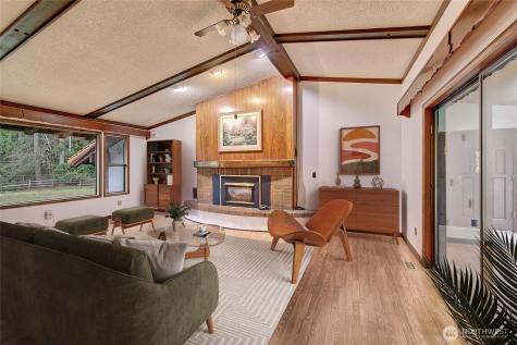 5008 169th Street SE Bothell WA 98012