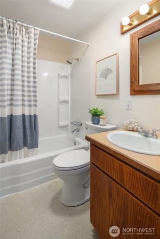 570 SE Andrews Street Issaquah WA 98027