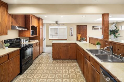 570 SE Andrews Street Issaquah WA 98027