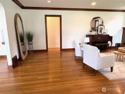 317 Main Street Waitsburg WA 99361