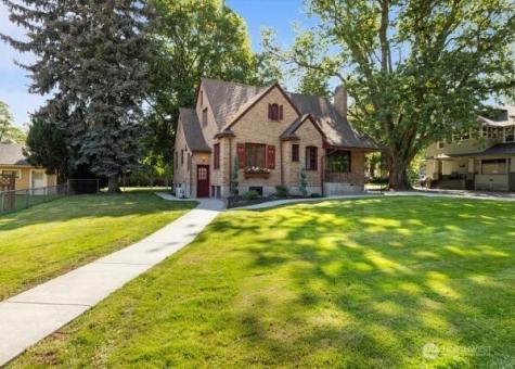 317 Main Street Waitsburg WA 99361