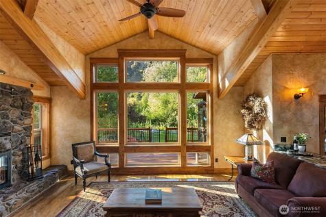 8501 Manastash Road Ellensburg WA 98926