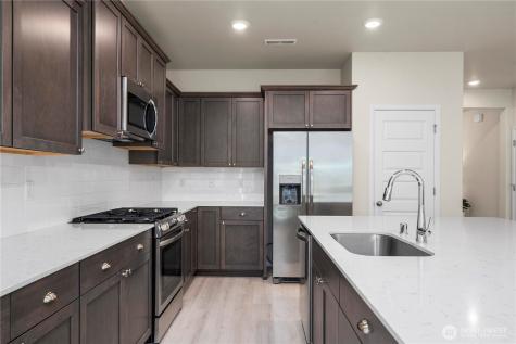 19818 135th Avenue E Graham WA 98338