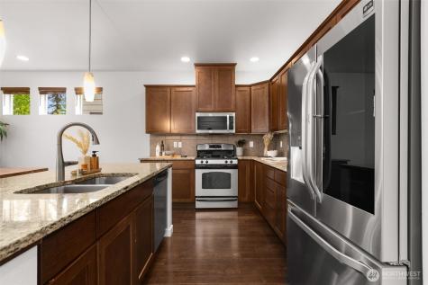 16516 2nd Park SE Bothell WA 98012