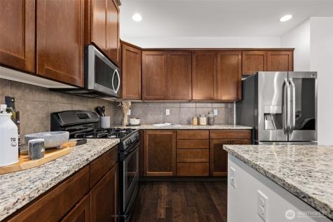 16516 2nd Park SE Bothell WA 98012