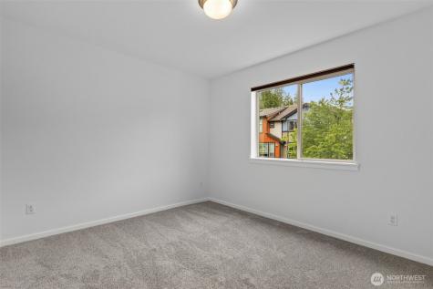 16516 2nd Park SE Bothell WA 98012