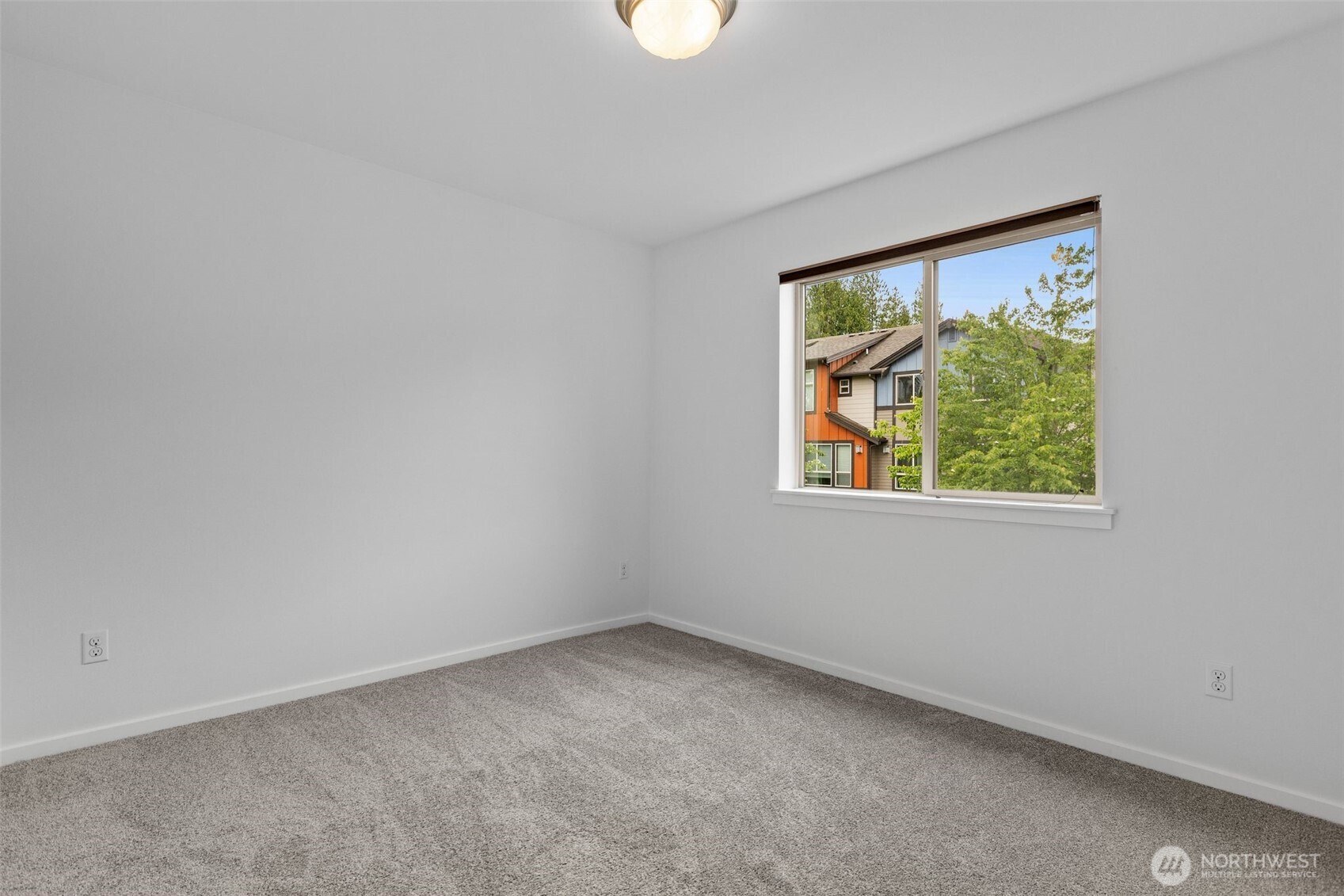 16516 2nd Park SE Bothell WA 98012