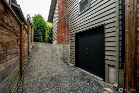 20006 68th Avenue NE Kenmore WA 98028