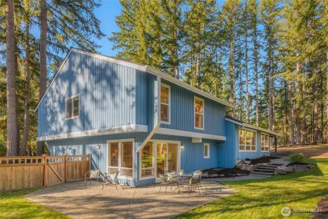 642 213th Place NE Sammamish WA 98074